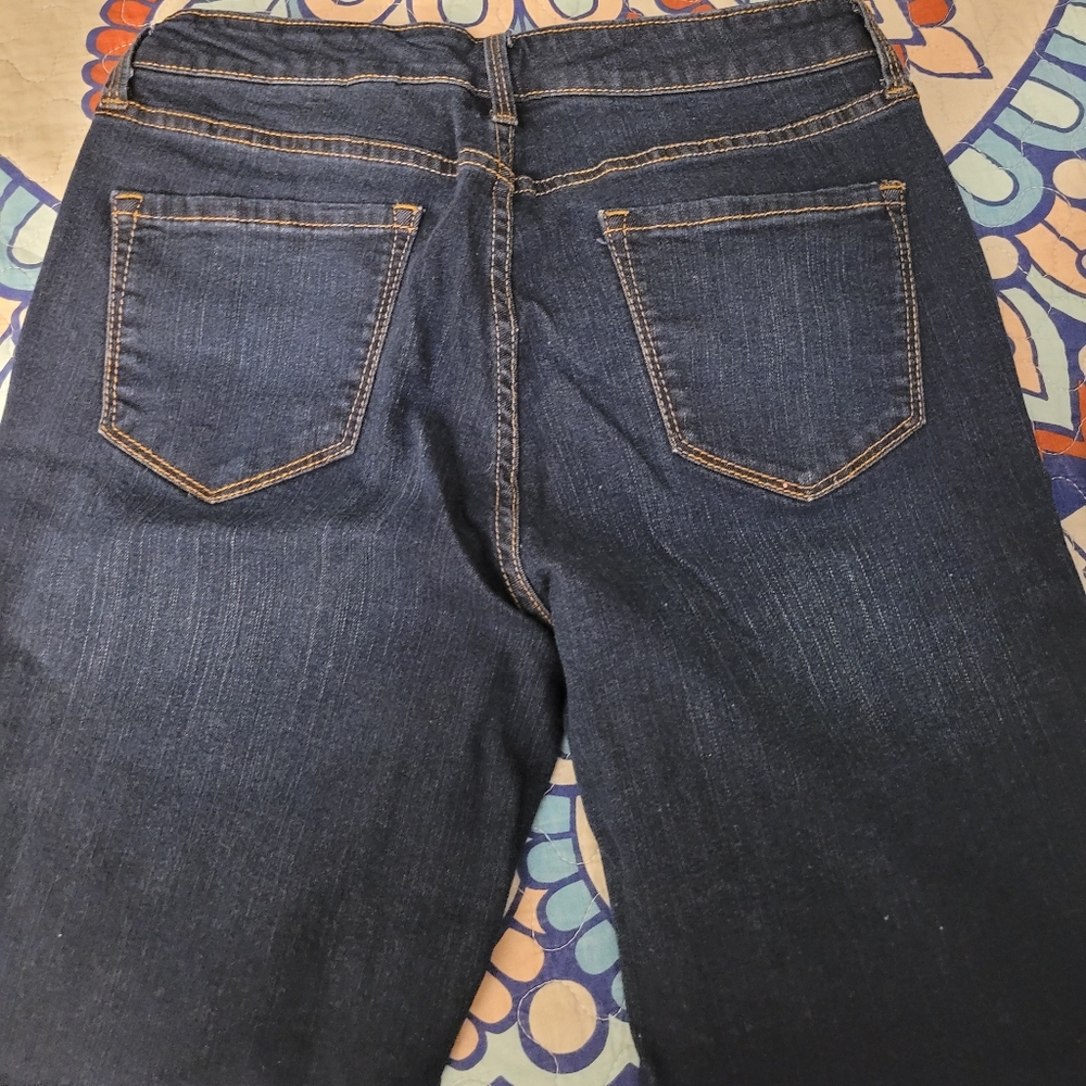 Jeans - Picture 2 of 3